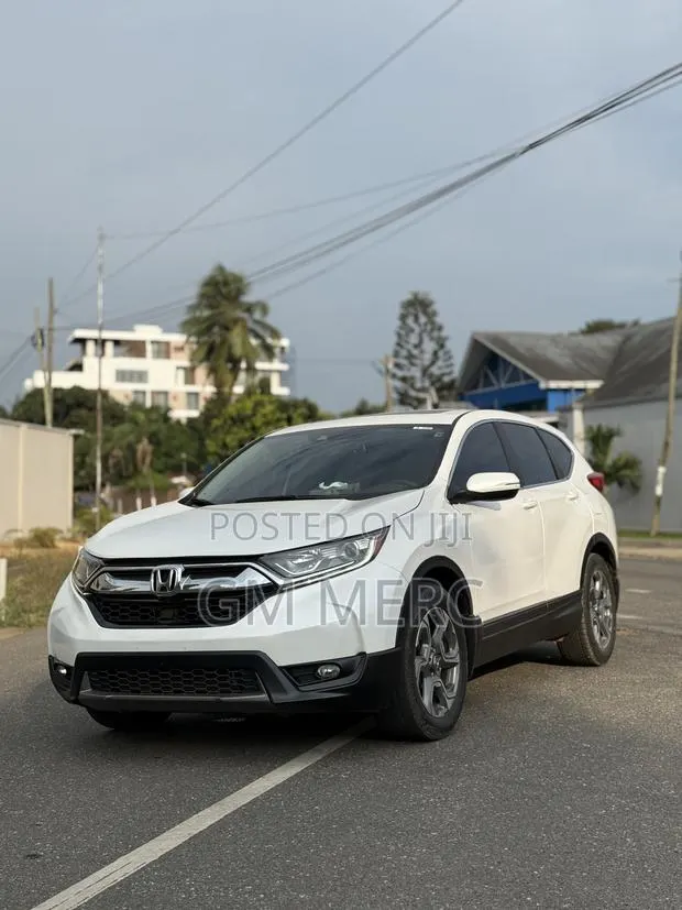 Honda CR-V 2017 White · Photo 1