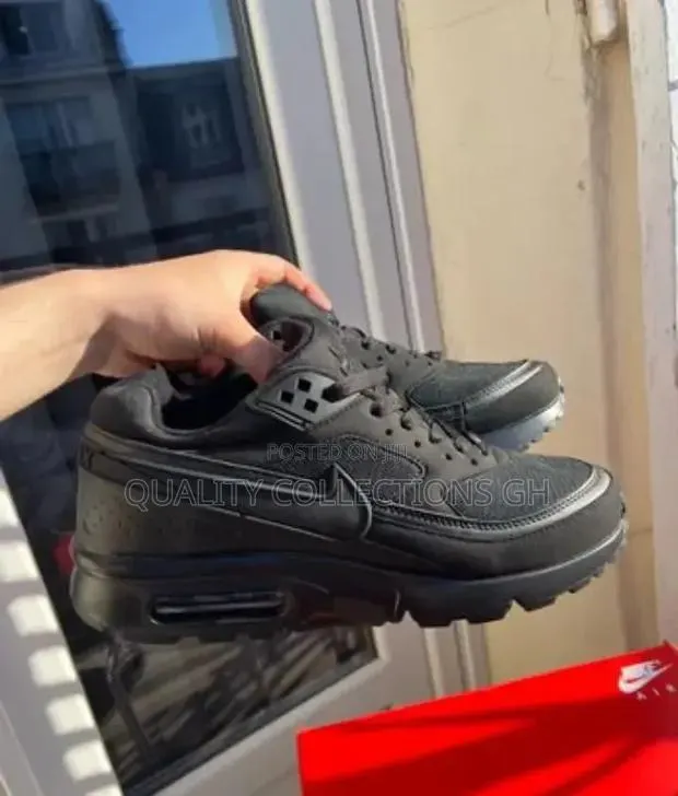 Nike Airmax Classic Bw Black · Photo 1