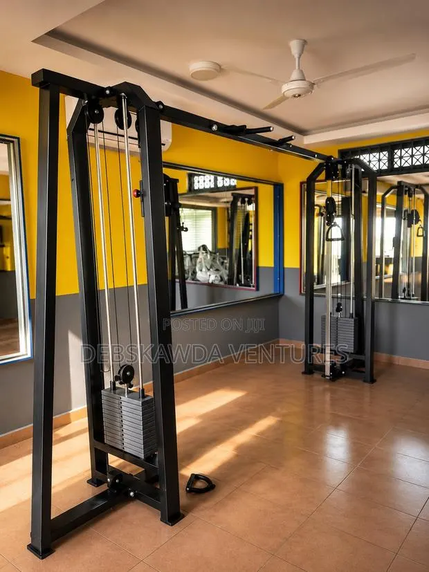 Fitness Cross Cable Machine · Photo 1