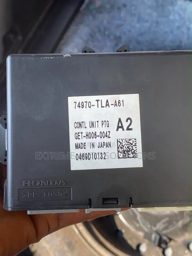 2017-2022 Honda Cr-v Ex-L 1.5L Power Tailgate Control Module · Photo 1
