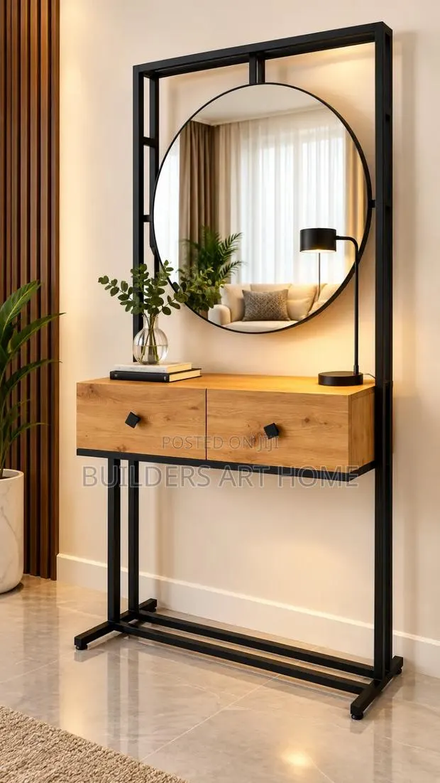 Console Table · Photo 1