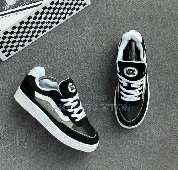 Vans Skate Estazzo Black/White Sneakers · Photo 1