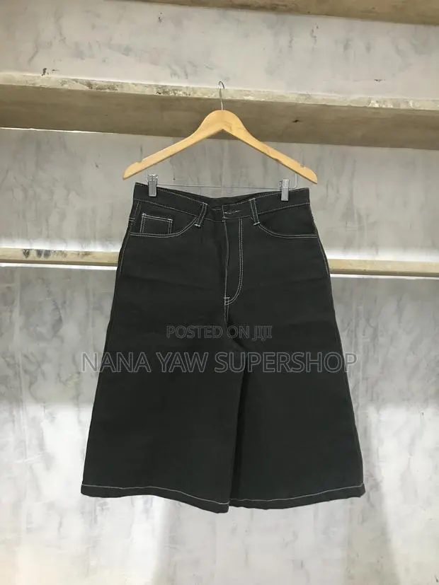 Baggy Denim Jorts · Photo 1