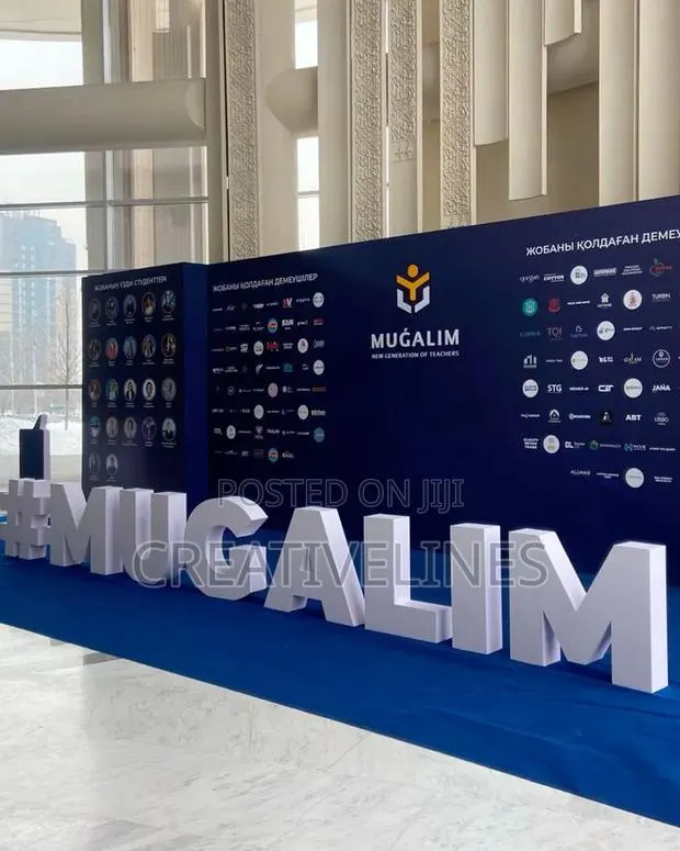 Big PVC Signage for Events · Photo 1