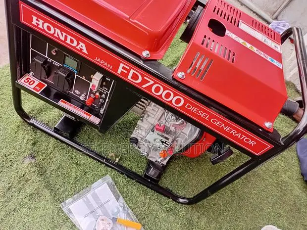 Tailored Honda Generator Diesel Silent 50hz · Photo 1