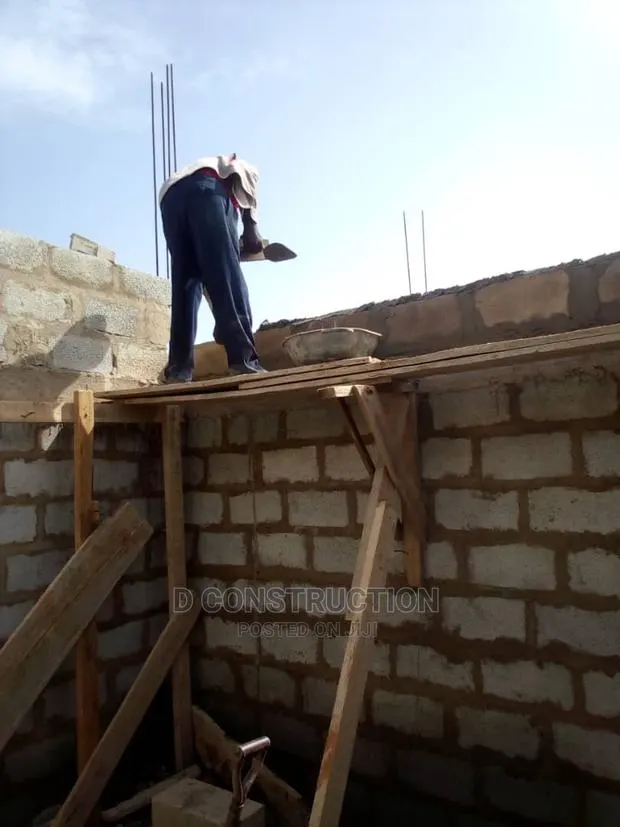 Excellent Construction · Photo 1