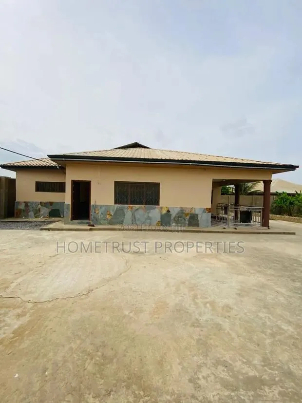 4bdrm House in Amasaman Obeyeyie for rent · Photo 1