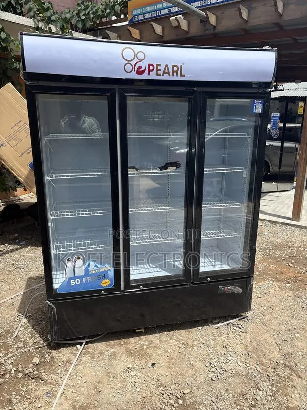 Encourage Impulse Purchases With Pearl 950L 3 Doors Display Fridge · Photo 1