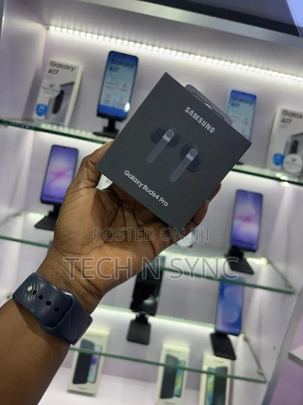 Samsung Galaxy Buds4 Pro · Photo 1