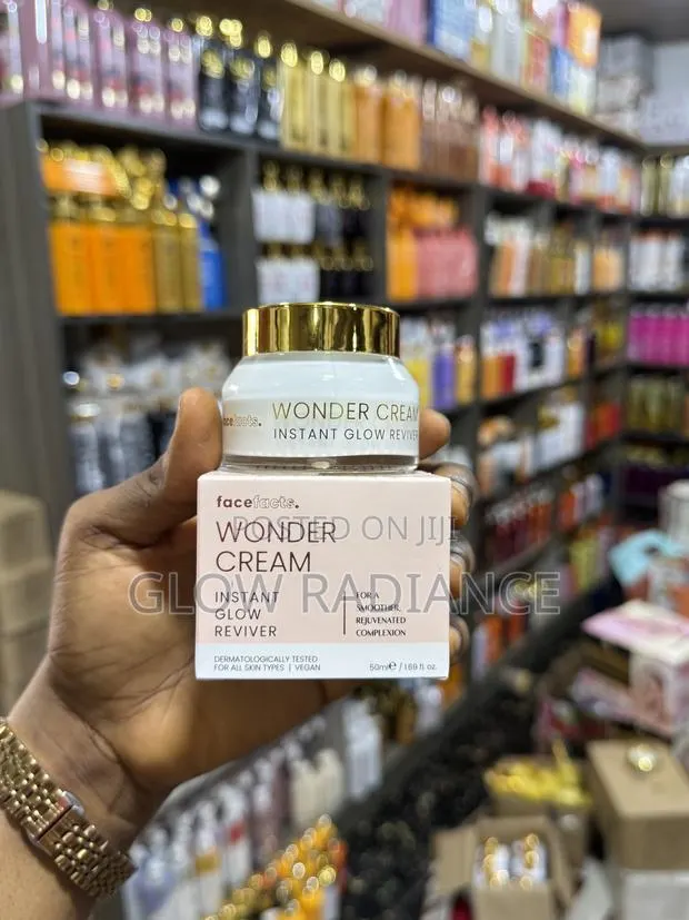 Face Fact Wonder Cream - Instant Glow Reviver · Photo 1