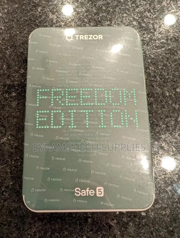 Trezor Safe 5 Freedom Edition -only 2100 Ever Produced - Bitcoin · Photo 1