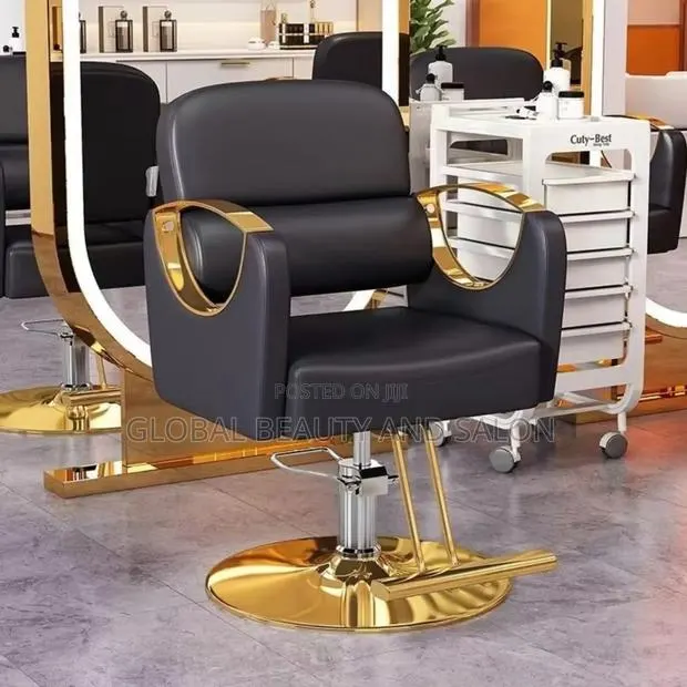 Gold Chair · Photo 1