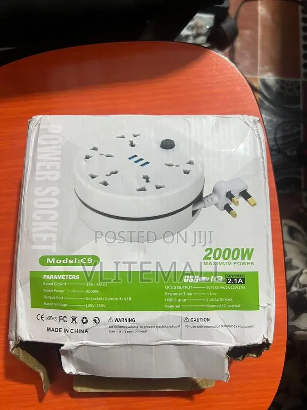 C9 Model Universal Surge Protector Power Strip. 2000w · Photo 1