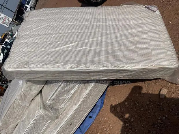 Foreign Mattress 12 Inches · Photo 1
