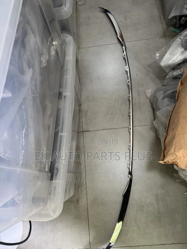 Honda Accord Back Bumper Chrome/Shining 2016 2017 · Photo 1