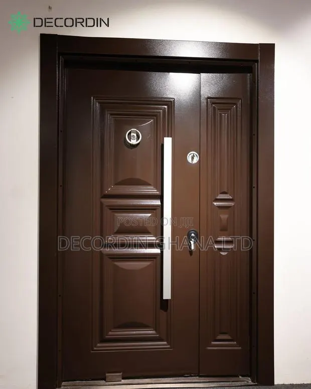 Decordin Heavy Duty Metal Door · Photo 1
