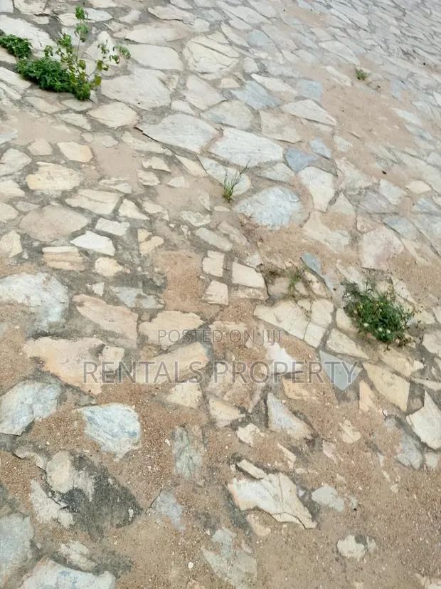 3bdrm House in New Legon for rent · Photo 1