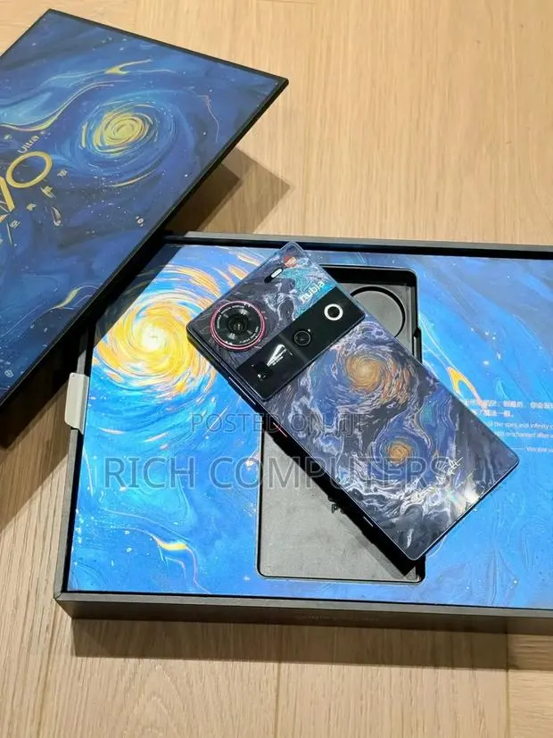 New ZTE nubia Z70 Ultra 512 GB Blue · Photo 1