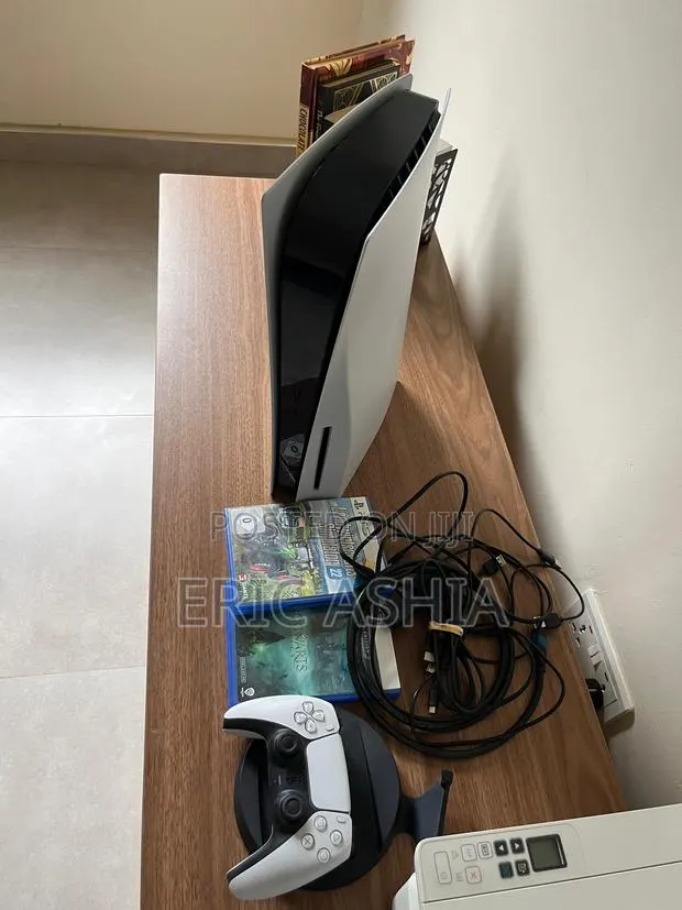 PS5 Standard · Photo 1