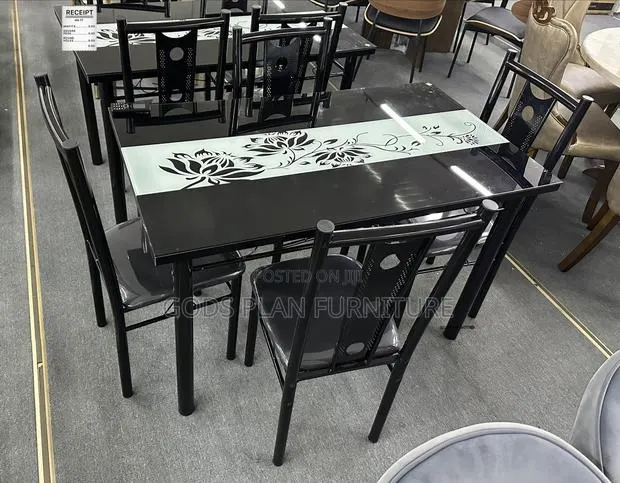 4-Seater Glass Top Dining Set · Photo 1