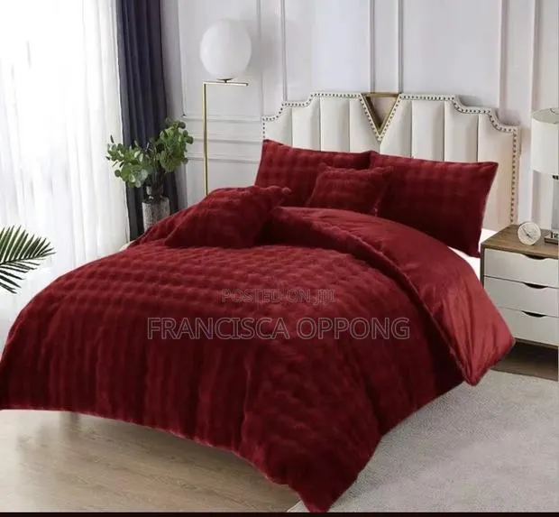 Rabbit Flufy 6pieces Duvet Set Available In Colors · Photo 1