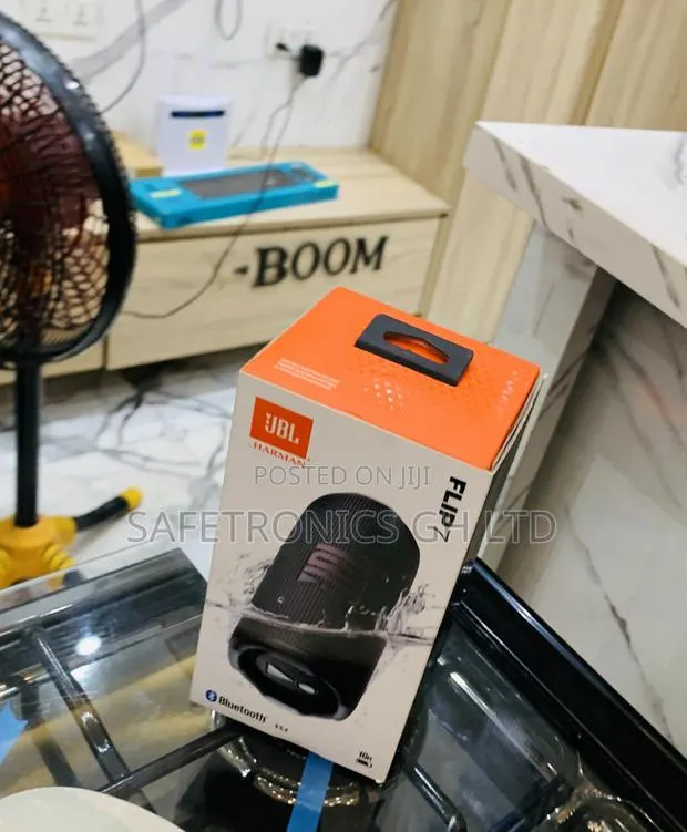 Newly Bulky JBL Flip 6 Portable Wireless Speaker- Black · Photo 1