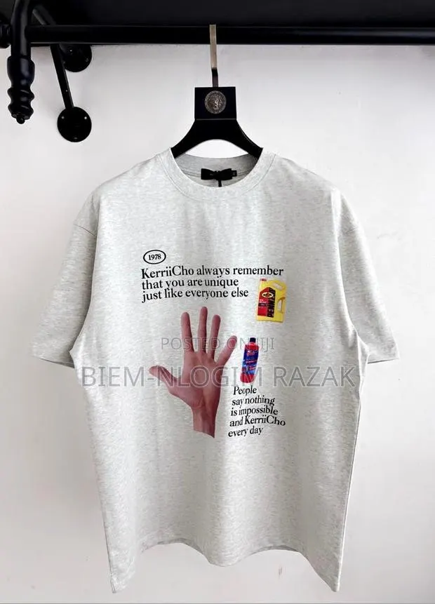 400grams Thick N Solod Tshirt Available in Stock · Photo 1