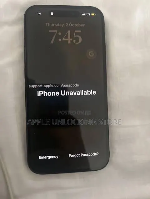 iPhone/iPad Bypass With Full Signal- X to 17 Pro Max · Photo 1
