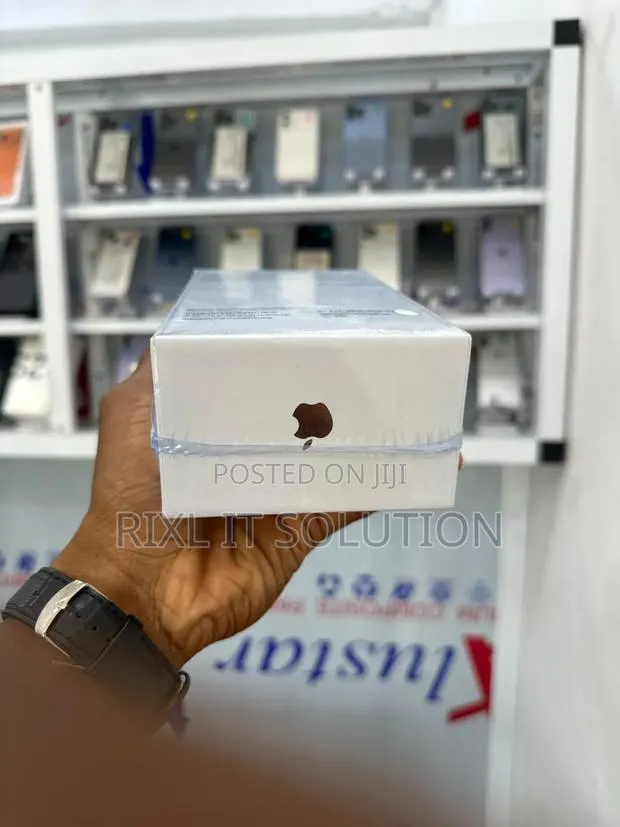 New Apple iPhone 7 Plus 128 GB Rose Gold · Photo 1