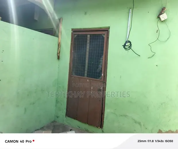 Mini Flat in 205, Cold Store for rent