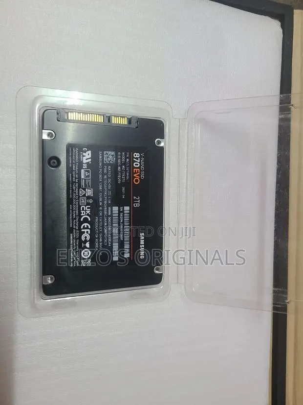 2TB SATA SSD Samsung 870 EVO 100% Health Like New · Photo 1