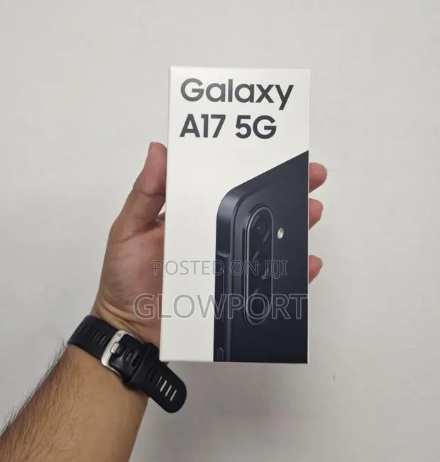 New Samsung Galaxy A17 5G 256 GB Blue · Photo 1
