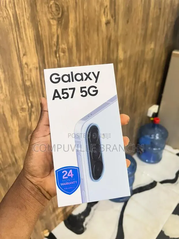 New Samsung Galaxy A57 128 GB Blue · Photo 1