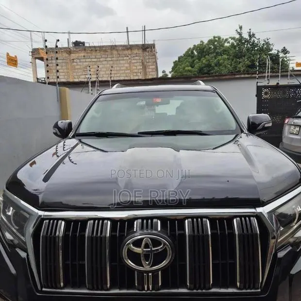 Toyota Land Cruiser Prado 2.7 2017 Black · Photo 1