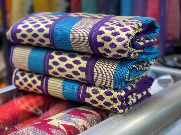 Bonwire Kente 6 Yards · Photo 1