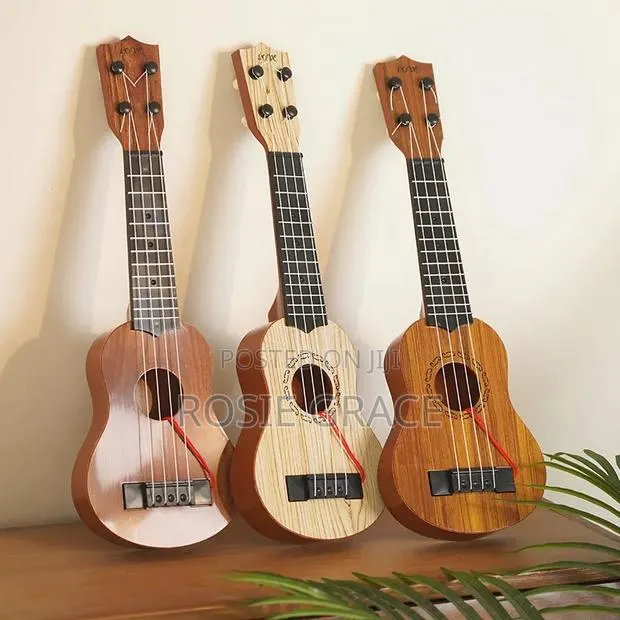 Ukulele Guitar for Kids · Photo 1