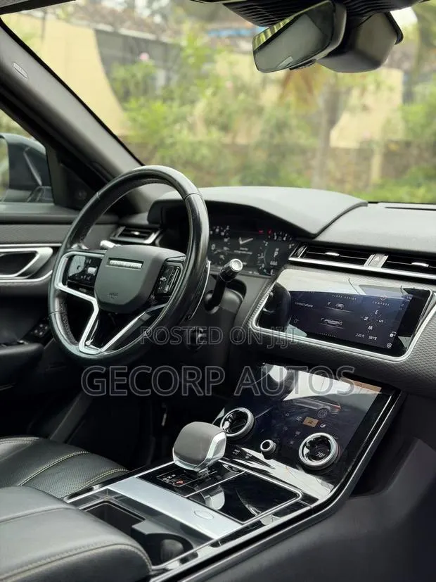 Land Rover Range Rover Velar R-Dynamic S 2021 Gray · Photo 1