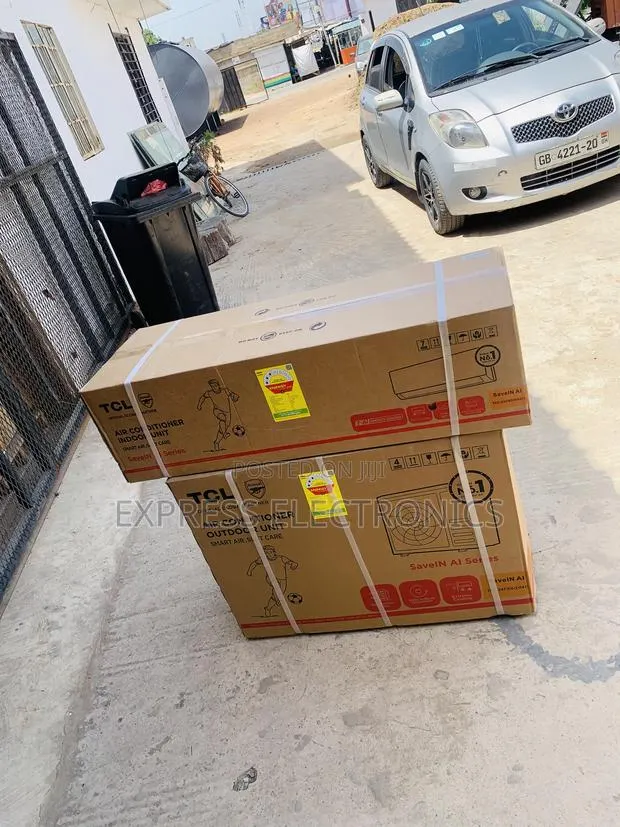 Ultra Modern Sleek TCL 2.5hp Split · Photo 1