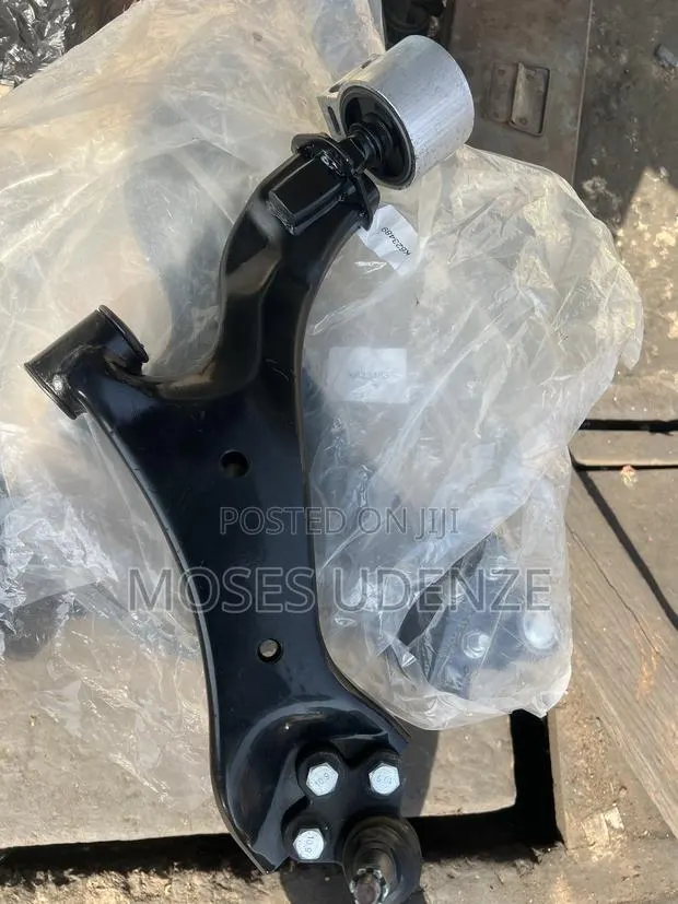 GMC Tarrain or Equinox 2013,14,15,16,17 Front Lower Arms · Photo 1