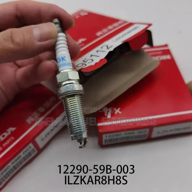 12290-59b-003. 2019,20,21 Honda Civic 1.5T Spark Plugs. Original · Photo 1