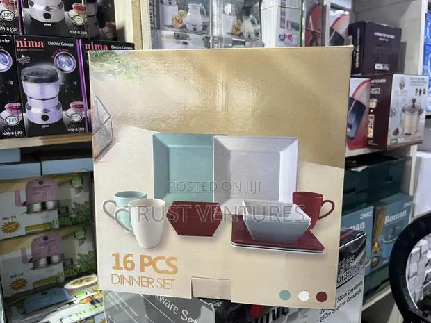 Dinner Set 16 Pieces · Photo 1