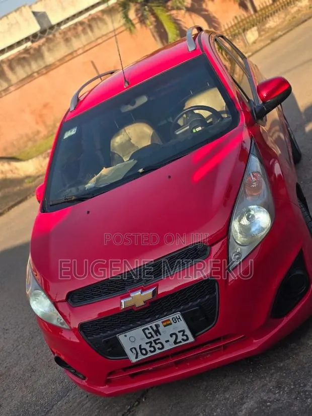 Chevrolet Spark 2012 Red · Photo 1