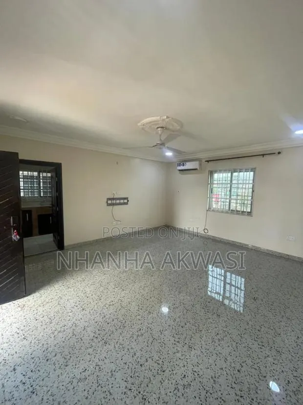 1bdrm Apartment in Lashibi, Sakumono for rent · Photo 1