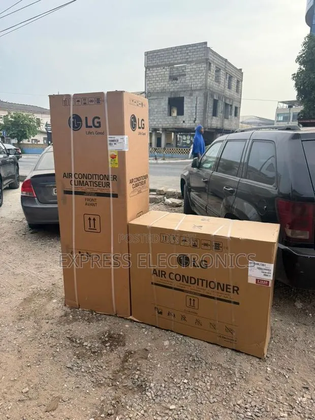 Auto Swig Split Floor Standing Air Conditioner 5hp · Photo 1