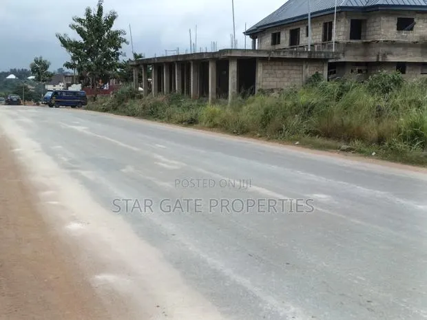 Washing Bay 2 Plots Main Road Side ( Mampongteng Heman Rd) · Photo 1