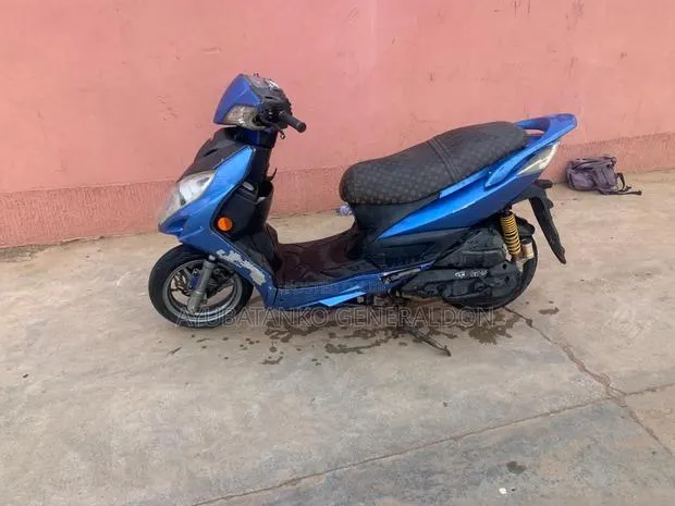 Kymco 2022 Blue · Photo 1