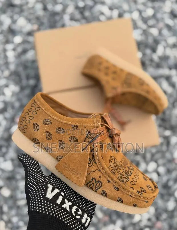 Clarks Casual Wallabies Available · Photo 1