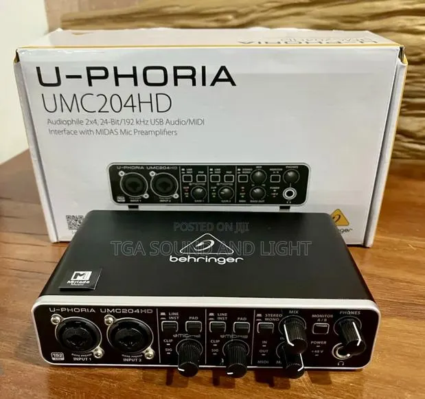 Behringer U-Phoria Umc204hd Usb Audio Interface · Photo 1
