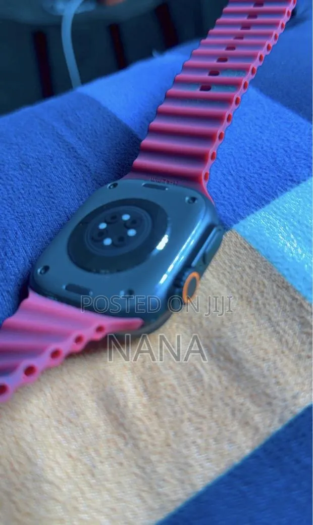 Apple Ultra 2 · Photo 1