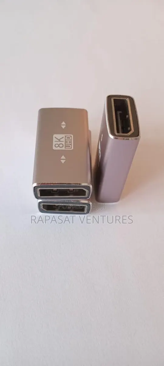 Dp Female to Dp Female Adaptor · Photo 1